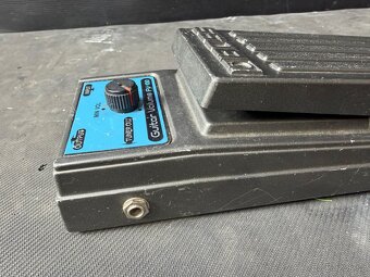 Boss FV-100 Volume Pedal - 4