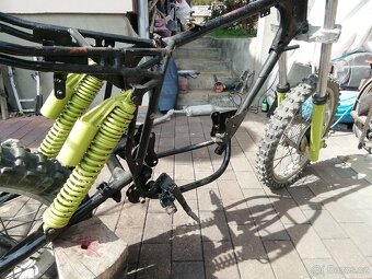 Predam CZ cros bez motora. - 4