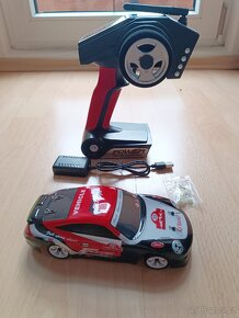 Rc driftovací auto - 4