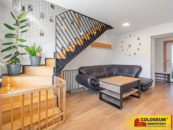 Napajedla, mezonet 4+kk, 102 m2, zahrádka, rekonstrukce – by - 4