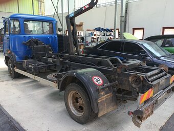 Avia A80 nosič kontejnerů - 4