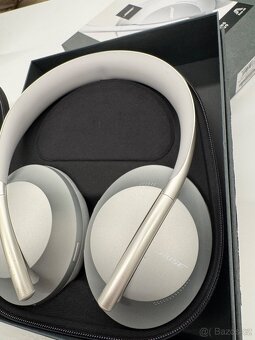 Sluchátka BOSE Noise Cancelling 700 - 4