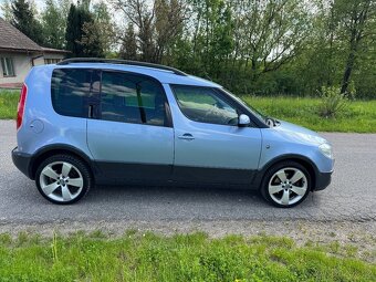 ŠKODA ROOMSTER 1.6i SCOUT 2007 TOP STAV - 4