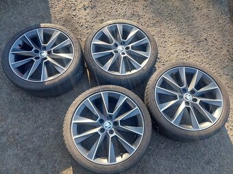 Alu kola 17" Skoda Savio 5x100 s pneu 215/40R17 - 4