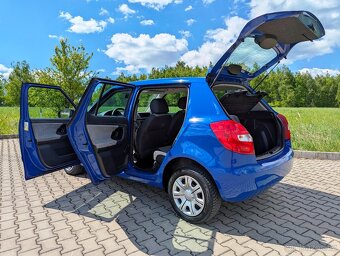 Škoda Fabia II 1.2i 2009, 126629km, Klima - 4