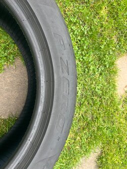 Pirelli 245/45/19 - 4
