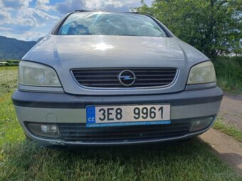 Opel Zafira A - 4