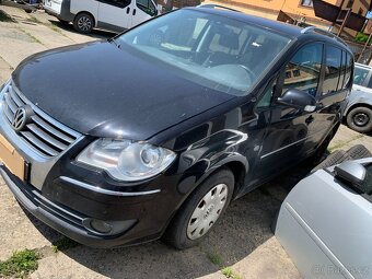 Prodám VW Touran 103 kw na opravu nebo na díly - 4
