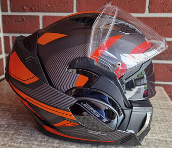 Překlápěcí přilba LS2 F 900 - M - 4