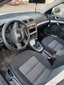 Škoda Octavia II - 4