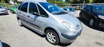 Citroën Xsara Picasso, 2.0 HDI 66kW digi.klimatizace - 4