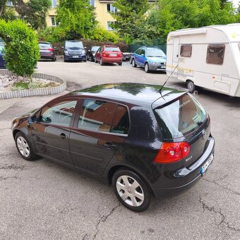 Volkswagen Golf V 1.4 16V 59kw, poctivých 149tkm, bez koroze - 4