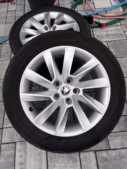 Alu kola Stratos originál Škoda Superb III R17 215/55 - 4