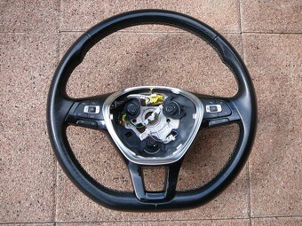 VW SHARAN 7N+ F1 / PASSAT / T6 / TIGUAN / - VOLANT - - 4