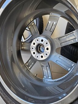 Orig. BMW X5/X6 - 5x112 Zimní 275/45/20 - Top - 4