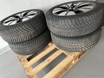Zimní pneu Bridgestone 235/55 R19 105H s ALU disky, MB EQC - 4