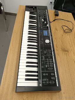 ROLAND VR-09-B V COMBO syntezátor - 4