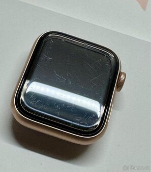 Apple Watch SE 40mm - 4