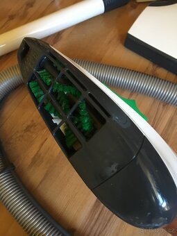 Vysavač Vorwerk Kobold VK200 s hlavicí EB400 + možná i sada - 4