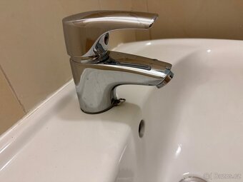 Umývadlo Jika s baterií - 4