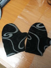 Černé chňapky - 4