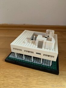 LEGO Architecture Villa Savoye - 4