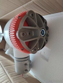 Domácí větrná elektrárna 500W, 12V, pětilistá - 4