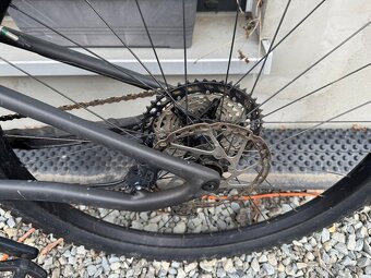 Horské kolo - SPECIALIZED - 4