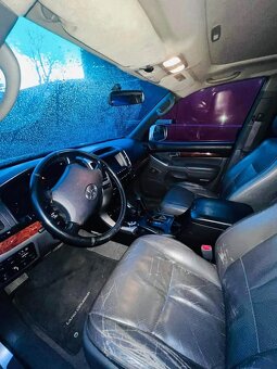 Toyota LC 120 benzín 6V - 4