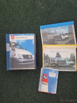 Renault Mascott - 4