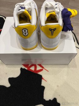 Air Force 1 x Kobe - 4