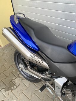 Honda CB 600 Hornet - 4
