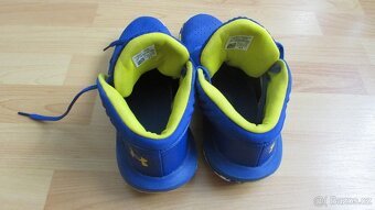 Chlapecké basketbalové boty Under Armour vel.40 - 4