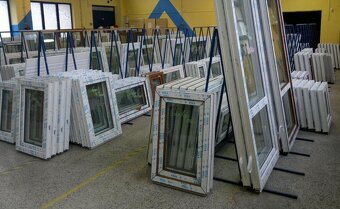 Plastové okno 90x90 bílé - 4