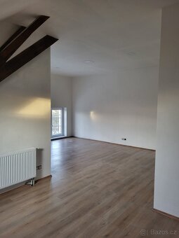 Pronájem bytu 2+kk 58m2 Praha 22 Uhříněves - 4