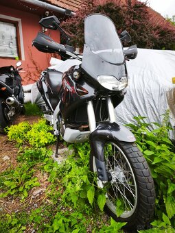 Aprilia Pegaso 650 Cube rv 99 - 4