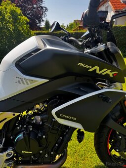 CF MOTO 800NK Sport+ - 4