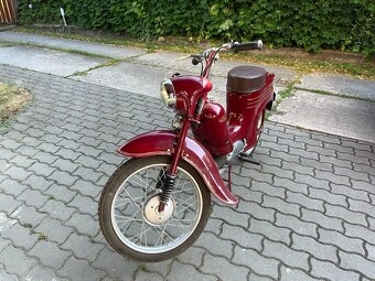 Stadion S11, Jawa 555 - 4