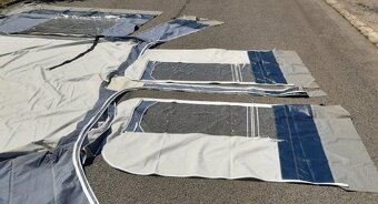 Stanová předsíň+přídavná boční místnost,pro karavan cca 3,6m - 4