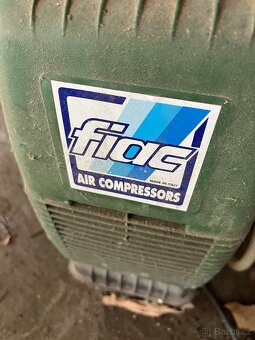 Prodám vzduchový kompresor - 4