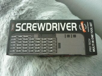 akušroubovák - 4