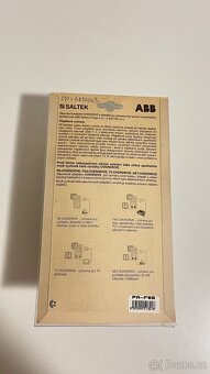 Zásuvkový adaptér s přepěťovou ochranou ABB - 4