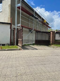 Pronájem fasádního lešení - 4