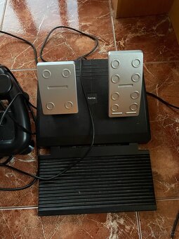 PRODÁVÁM VOLANT S PEDÁLY - 4