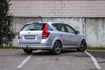 Kia Cee´d SW 1.4 CVVT 16V LX - 4