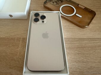 iPhone 16 PRO MAX, Desert Titanium(Rok starý) - 4