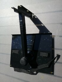 Kloubový kovový černý držák na zeď (TV, monitor, polička) - 4