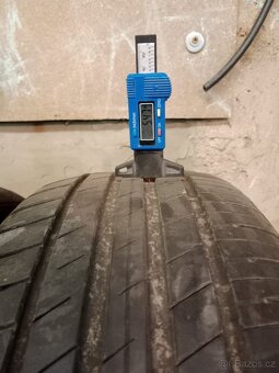 205/55/16 - 4