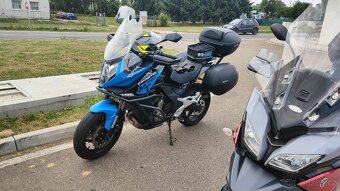 Prodám CF moto 650 MT - 4