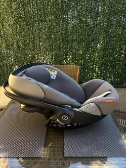 Cybex Cloud G i-Size Plus Lava Grey - 4